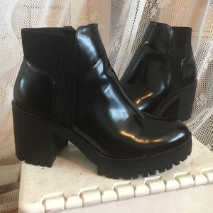 Zara ankle booties